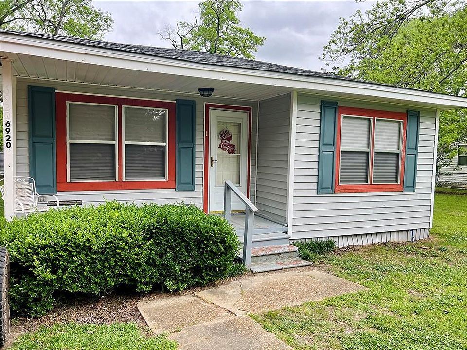 1st image of 6920 Clara St
