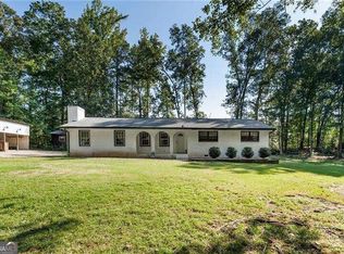 6510 Johnson Cir, Fairburn, GA 30213