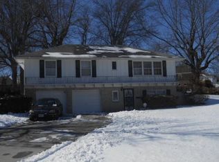 8700 Stark Ave, Raytown, MO 64138