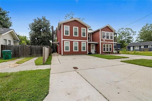 1st image of 206 Edwin Neill Way