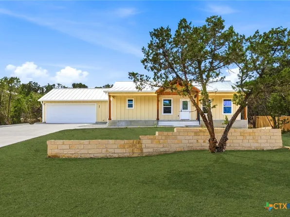 684 Appaloosa Dr, Fischer, TX 78623