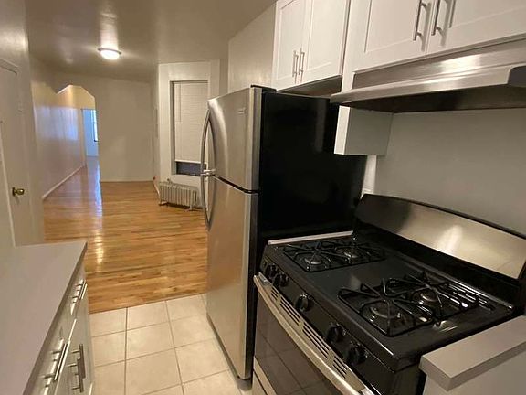 2nd image of 401 E 91st St APT 2N