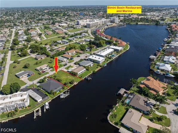 312 Tudor Dr, Cape Coral, FL 33904