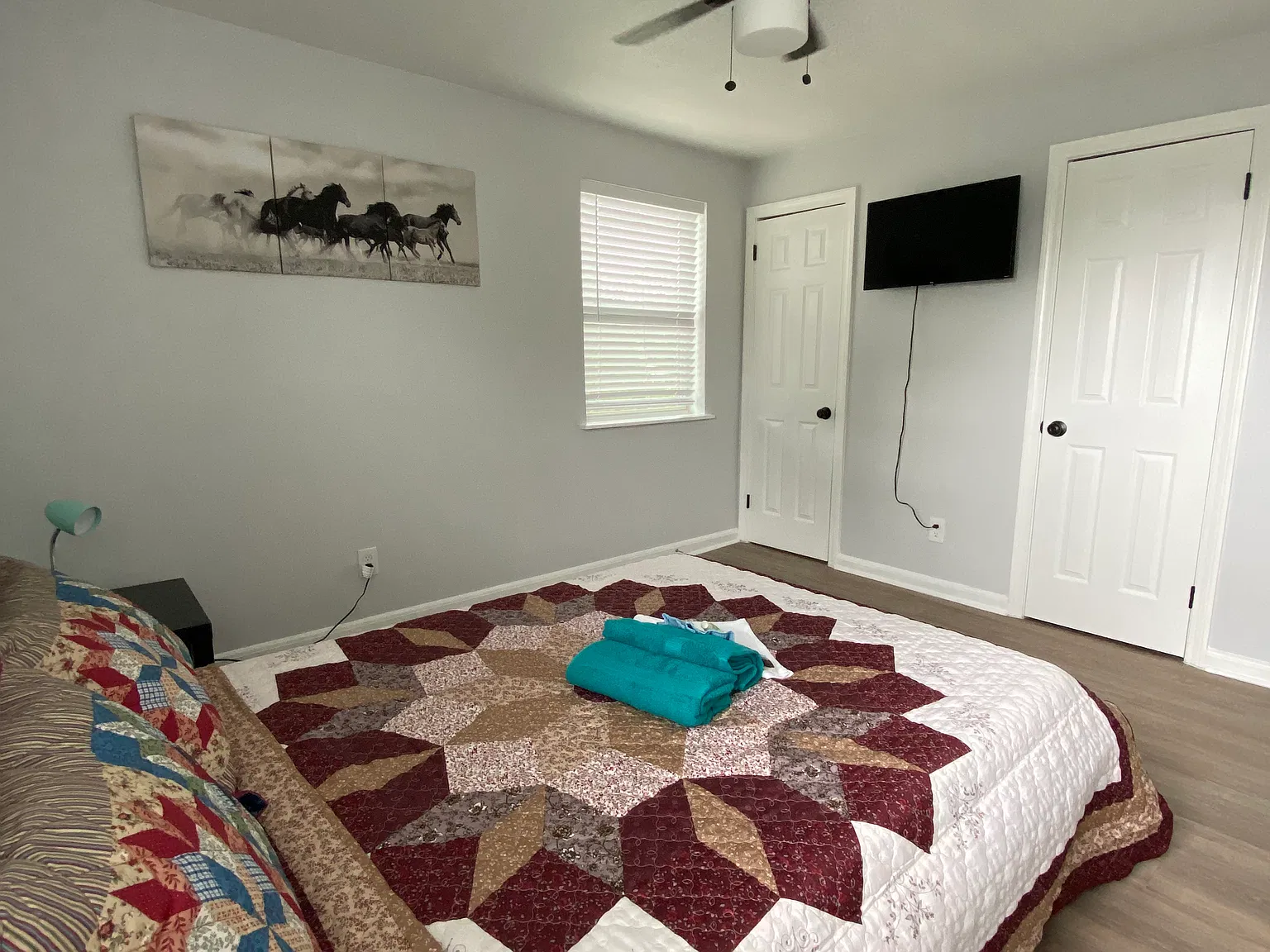 2 bed, $2,200 — Photo 1