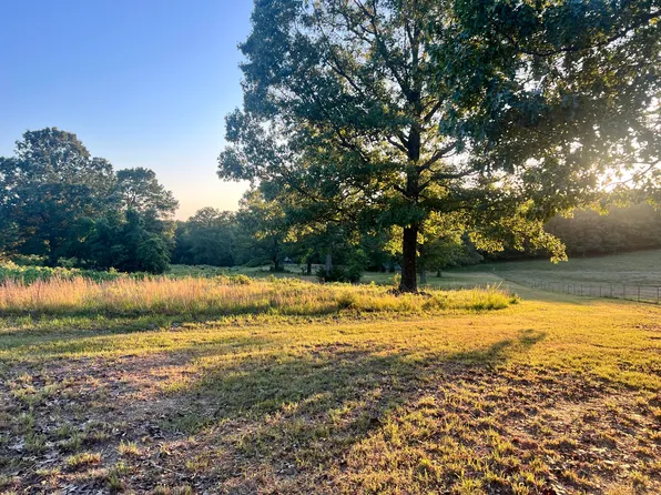 5907 M Highway, Koshkonong, MO 65692