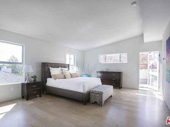 2nd image of 615 6th Ave #3/4