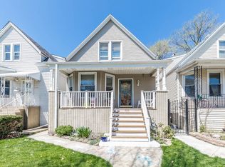 3638 N Central Park Ave, Chicago, IL 60618
