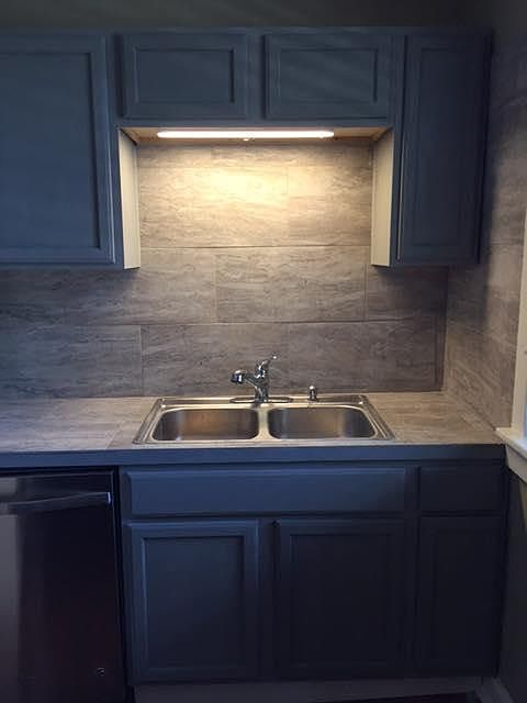 1st image of 5247 Bancroft Ave #2