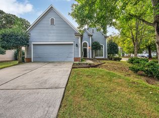 8325 Springhead Ln #3A, Charlotte, NC 28215