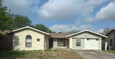 3 bed, 1454 sqft, $1,650 — Photo 1
