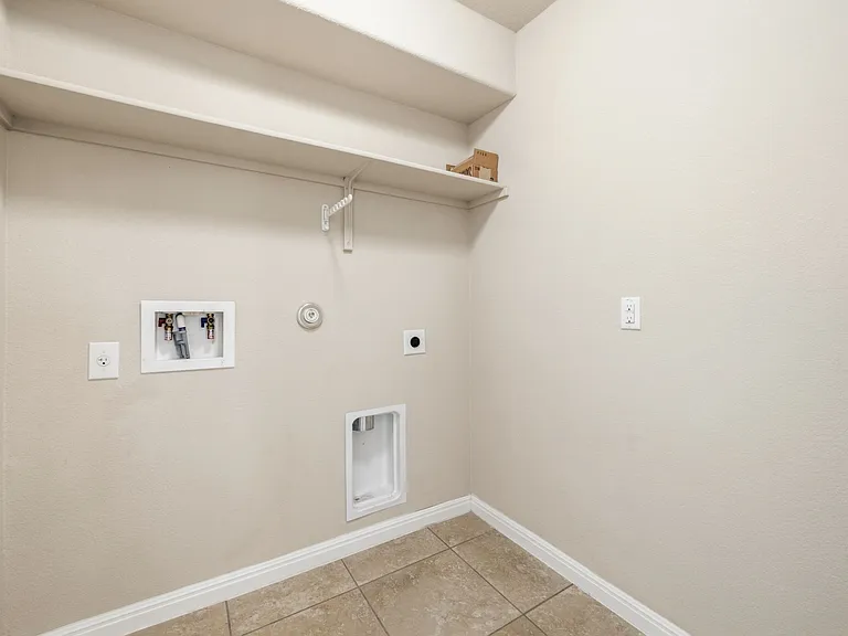 408 Cane River Rd — Photo 29
