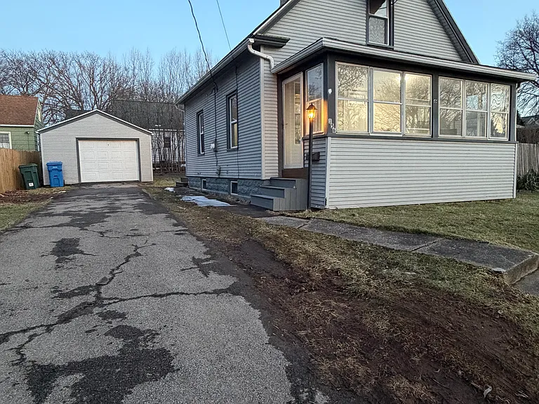 156 E Henrietta Rd — Photo 29