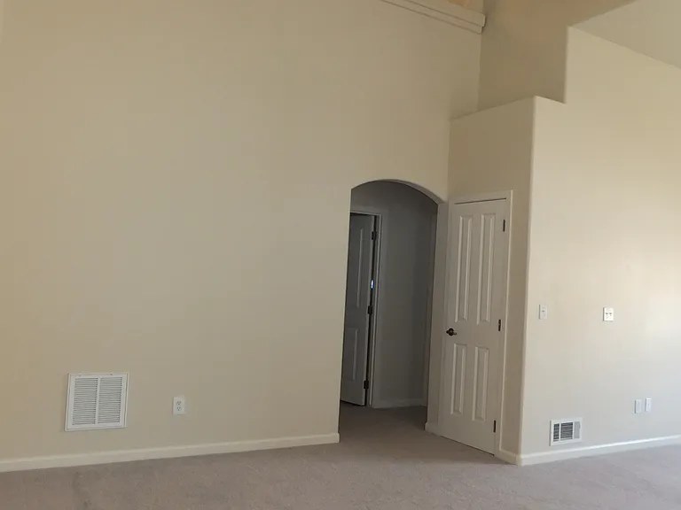 2022 S Lassen Dr — Photo 4