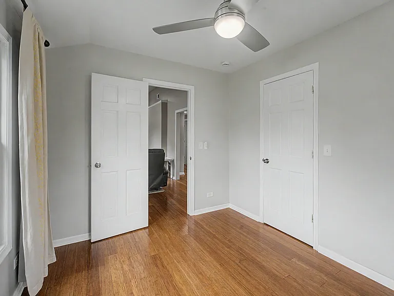 630 S Charlotte St — Photo 7