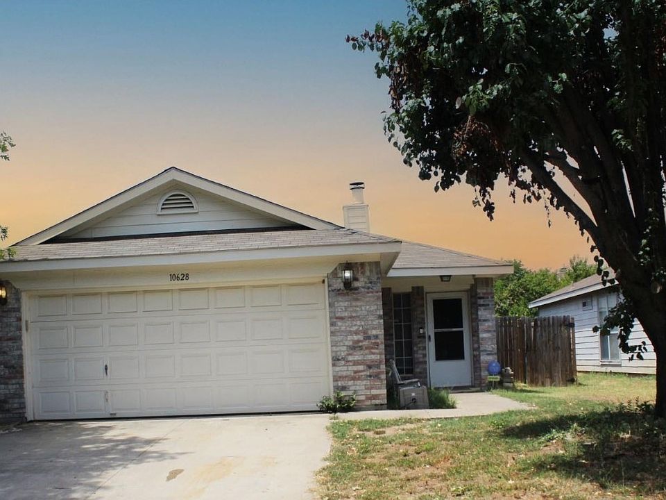 1st image of 10628 Flamewood Dr