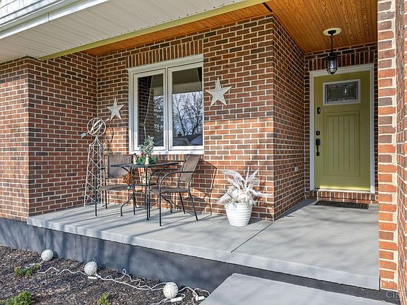 5th image of 2318 Hibiscus Dr
