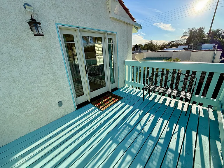 1/2 Overland Ave — Photo 11