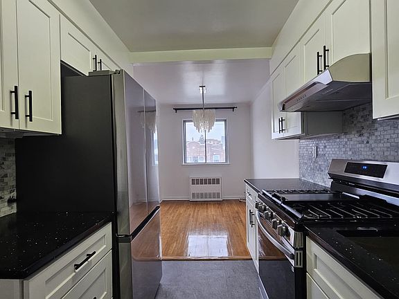 2nd image of 20-65 42nd St #2