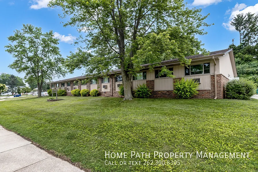 1645 Highland Dr #10