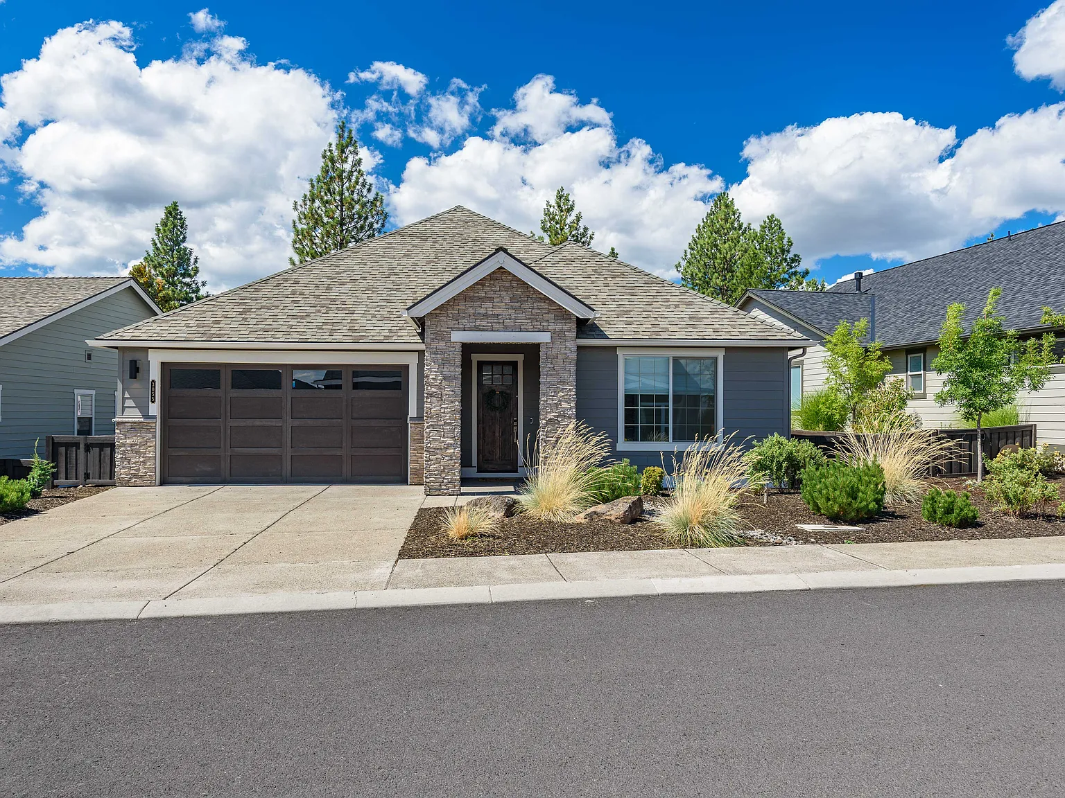 3 bed, 2.5 bath, 2149 sqft, $5,995 — Photo 3