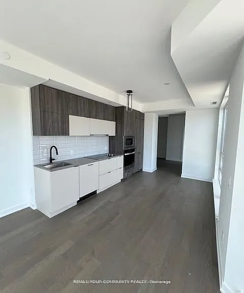 8888 Yonge St #323 — Photo 19