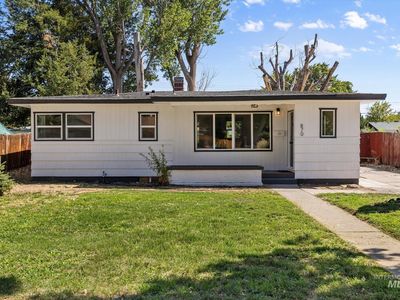 870 N 9 E, Mountain Home, ID, 83647