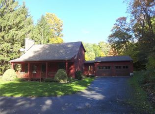 2213 Elton Rd, Bloomfield, NY 14469