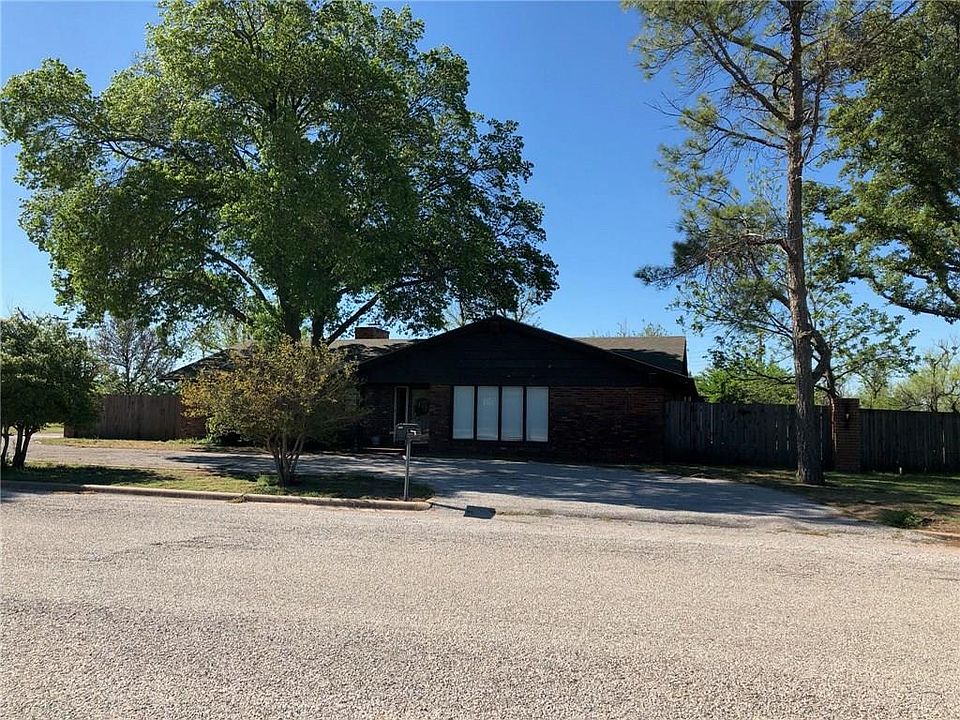 1st image of 16 Arledge Dr