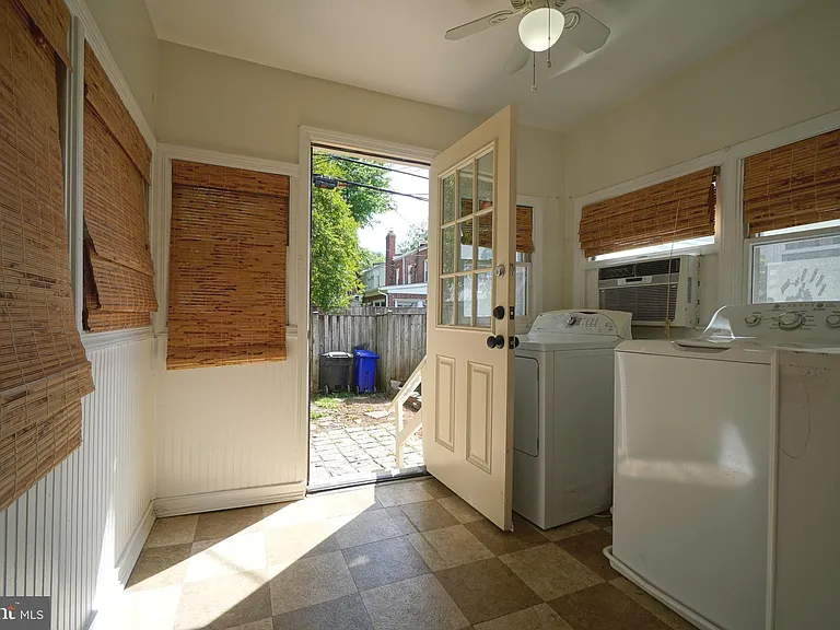 2161 N Brandywine St — Photo 11