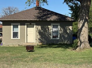 118 S 1st St, Cheraw, CO 81030