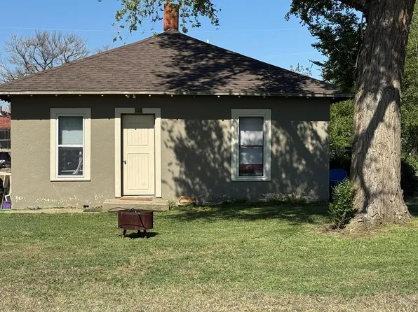 118 S 1st St, Cheraw, CO 81030