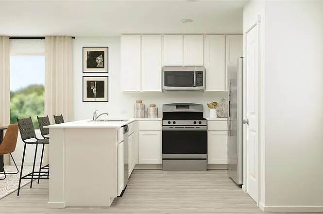 3 bed, 1418 sqft, $1,800 — Photo 2