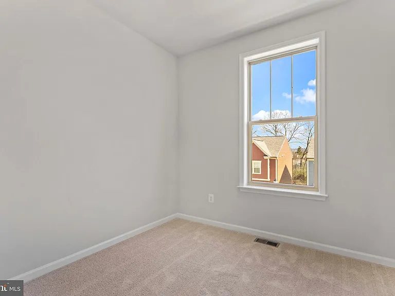 1727 Evansberry Dr — Photo 30