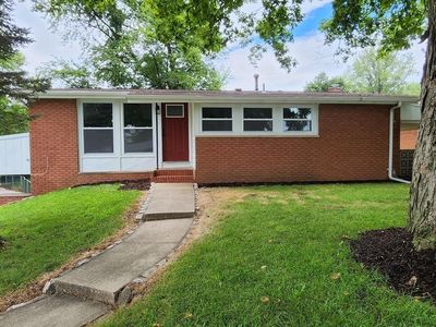 46 Valentine Ln, Highland, IL, 62249
