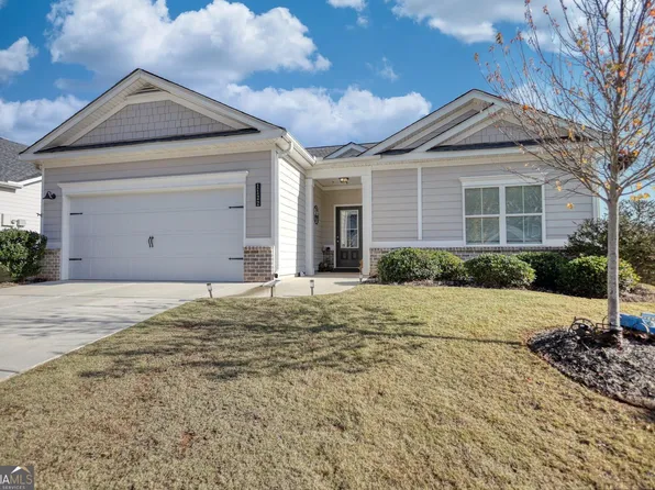 1122 Stonecreek Bnd, Monroe, GA 30655