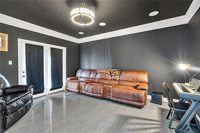 5120 E Easterlyn Cir — Photo 31