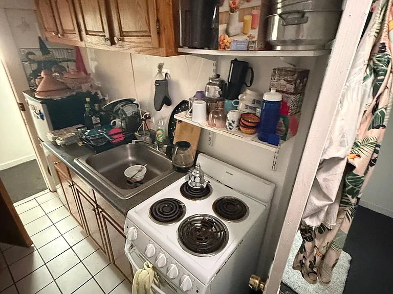 55 S Huntington Ave #B1 — Photo 4