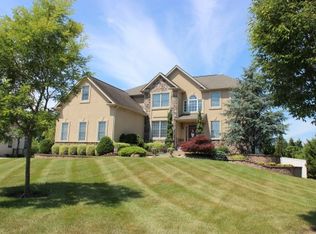 2 Clements Ct, Mount Laurel, NJ 08054