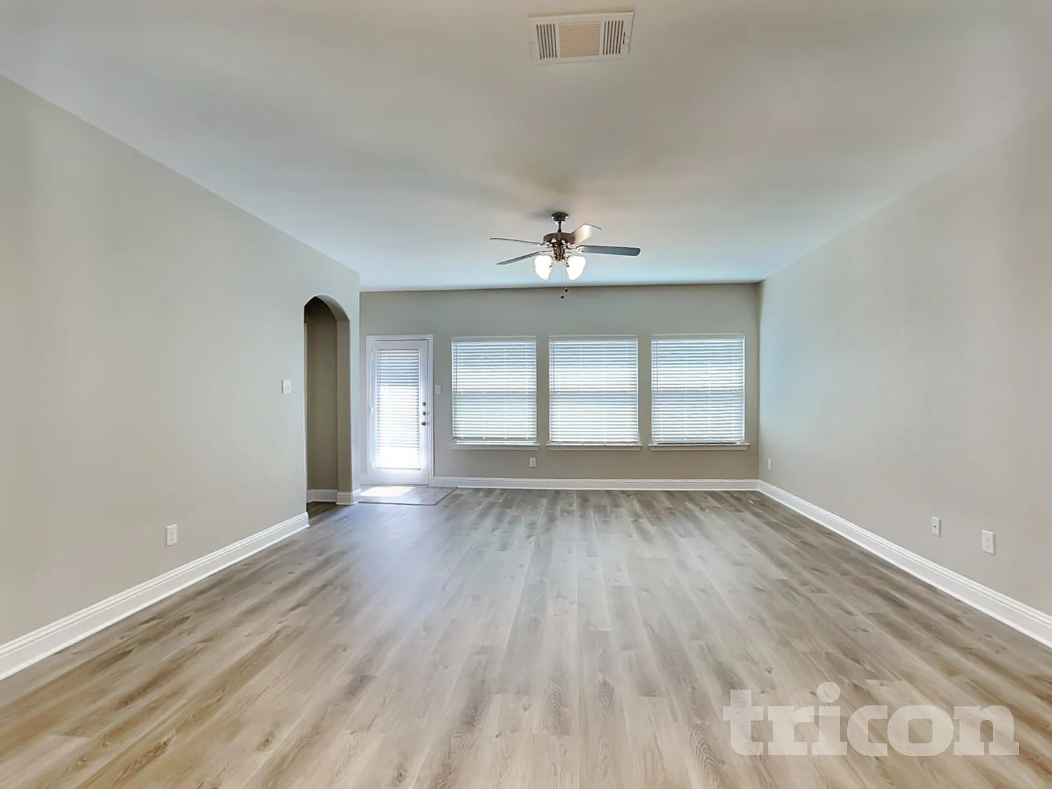 7712 Cottonwood Drive Greenville TX — Photo 2