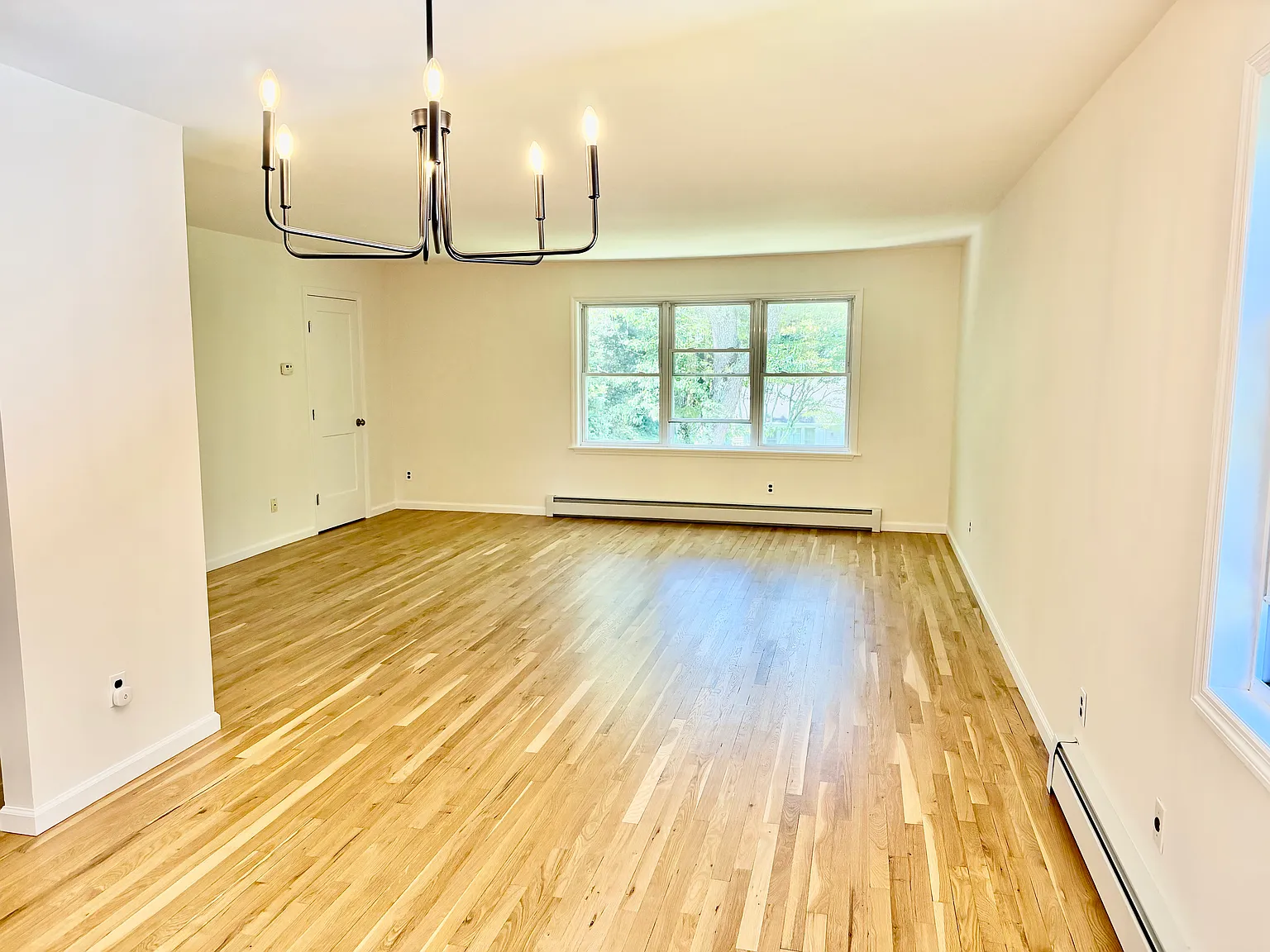 2 bed, $3,695 — Photo 3