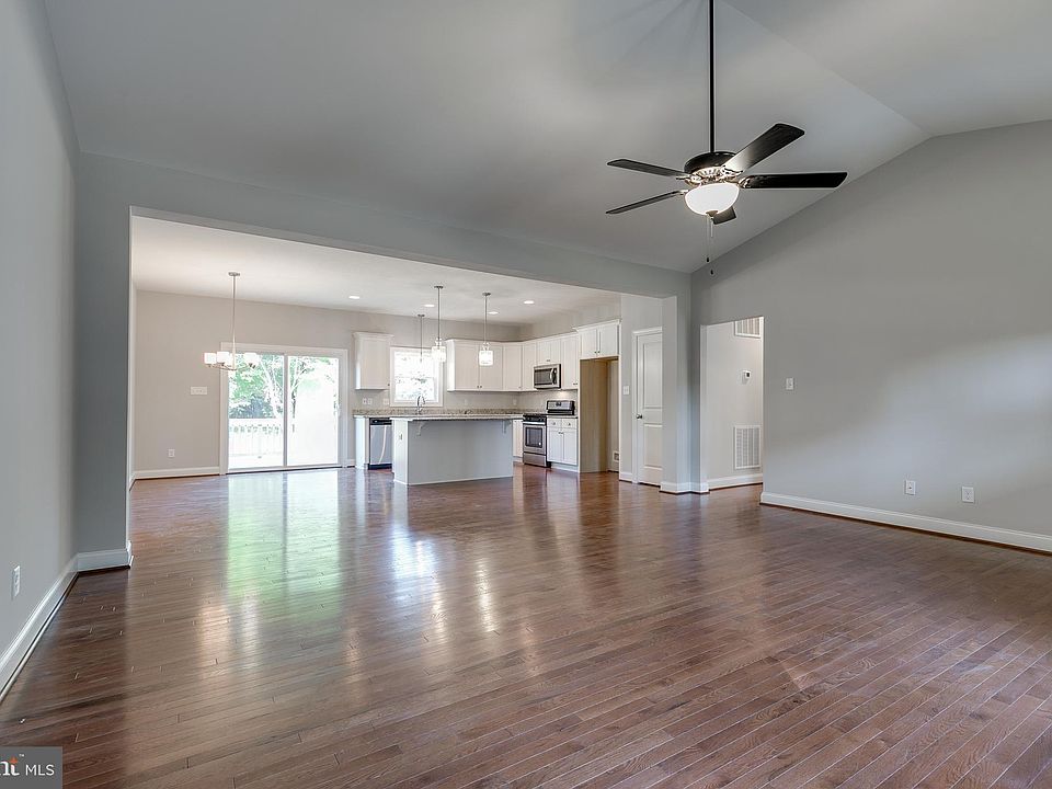 17 Fox Run Forest Ln, Beaverdam, VA 23015 Zillow