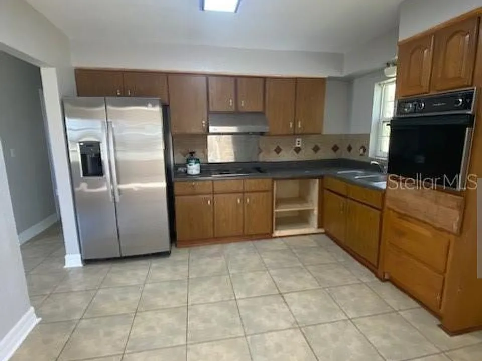 4316 E Knights Griffin Rd