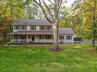 57 Oak View Dr, Fort Edward, NY 12828
