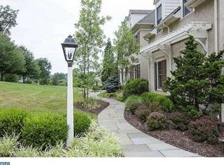 100 Mill View Ln, Newtown Square, PA 19073