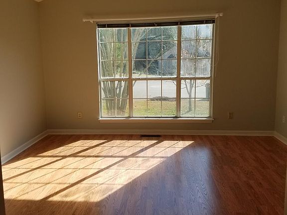 Spacious and light master