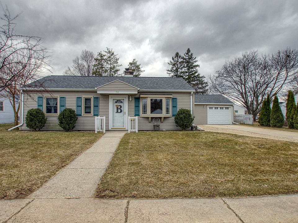 1st image of 713 Hillcrest St