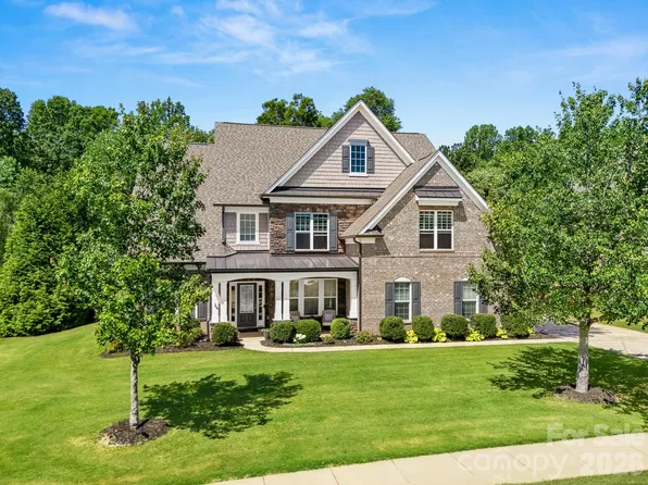 10704 Waxhaw Manor Dr, Waxhaw, NC 28173