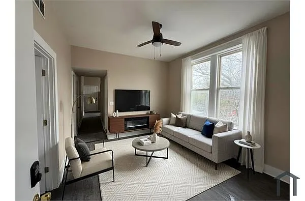 1319 S Harding Ave #3R photo 1