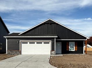 2820 S Maize Rd, Wichita, KS 67215