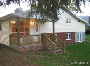 256 Chelsea Rd, Waynesville, NC 28786